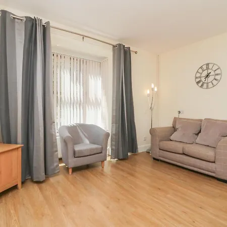 Jubilee Pet Friendly Sleeps 3 彭里斯