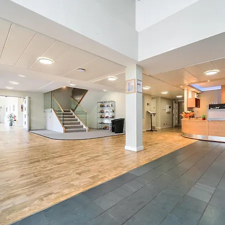 Jubilee Pet Friendly Sleeps 3