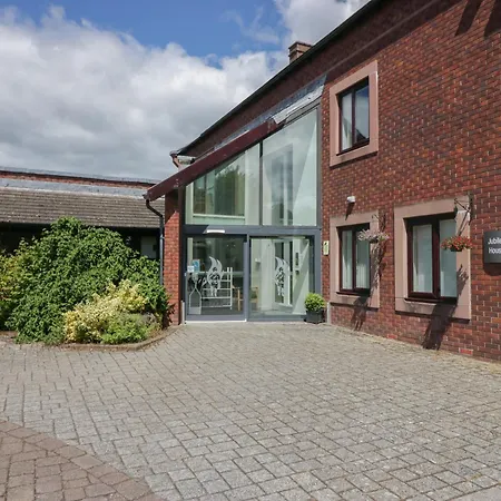 Jubilee Pet Friendly Sleeps 3 *